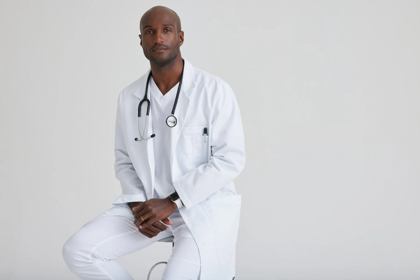 Noah Lab Coat 0914
