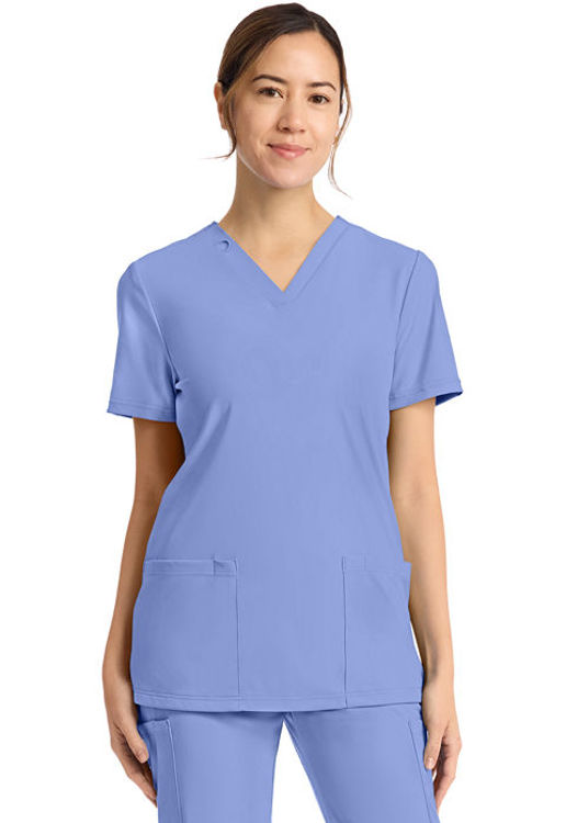 Picture of CK832 - Women's 2-Pocket V-Neck Top